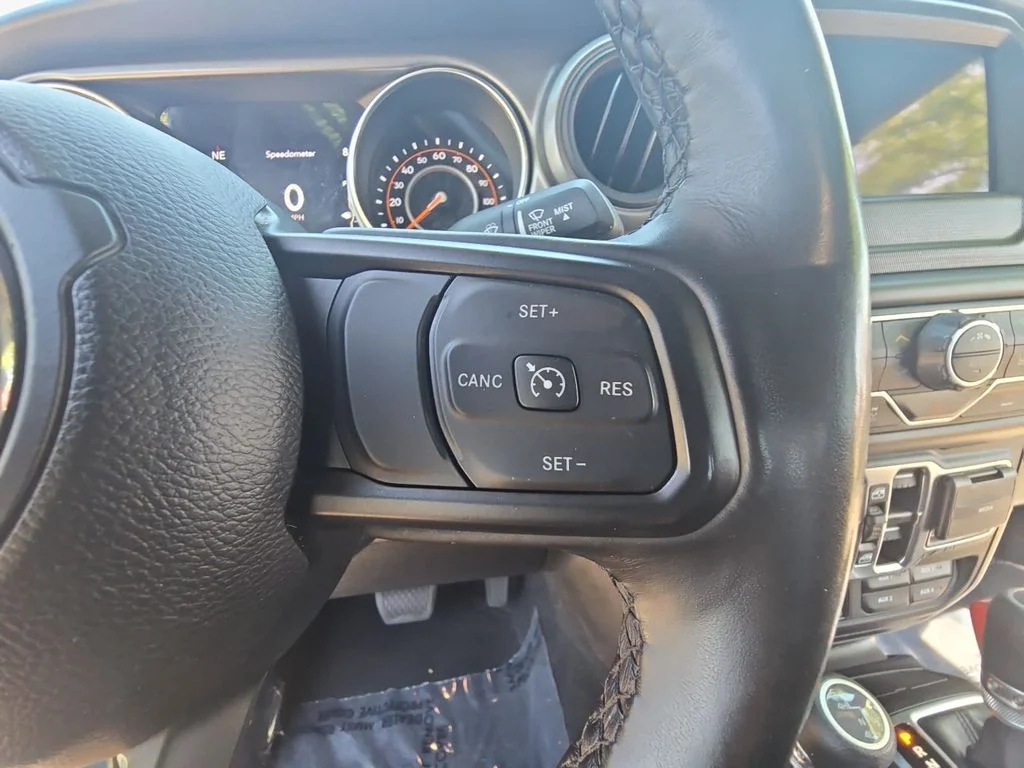Used 2023 Green Jeep Willys image 17