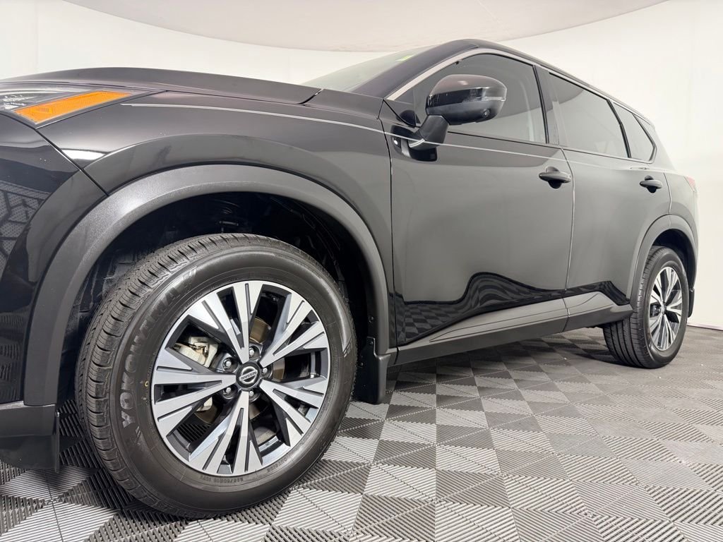 Used 2021 Black Nissan SV image 11