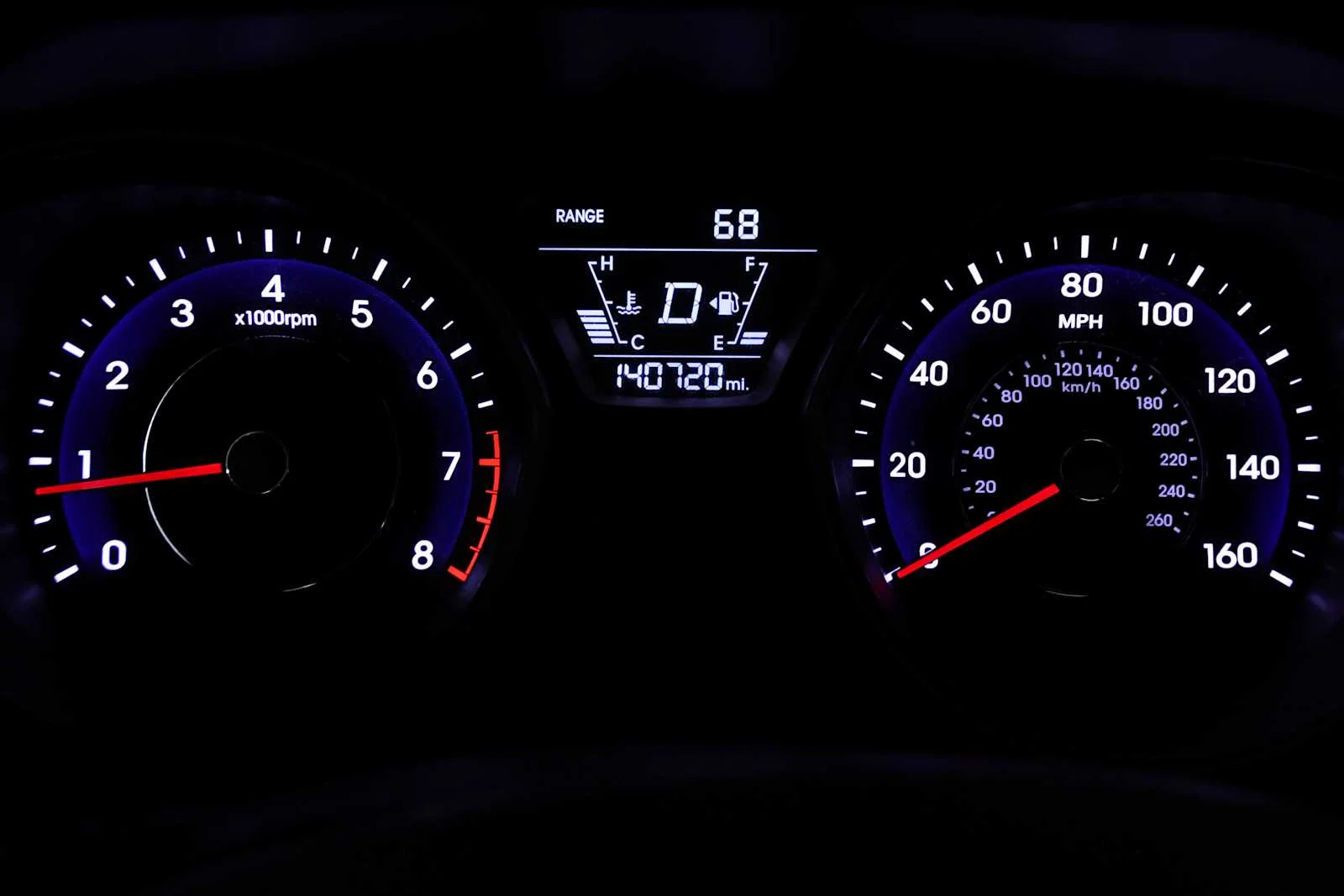 Used 2015 Shale Gray Metallic Hyundai SE image 22