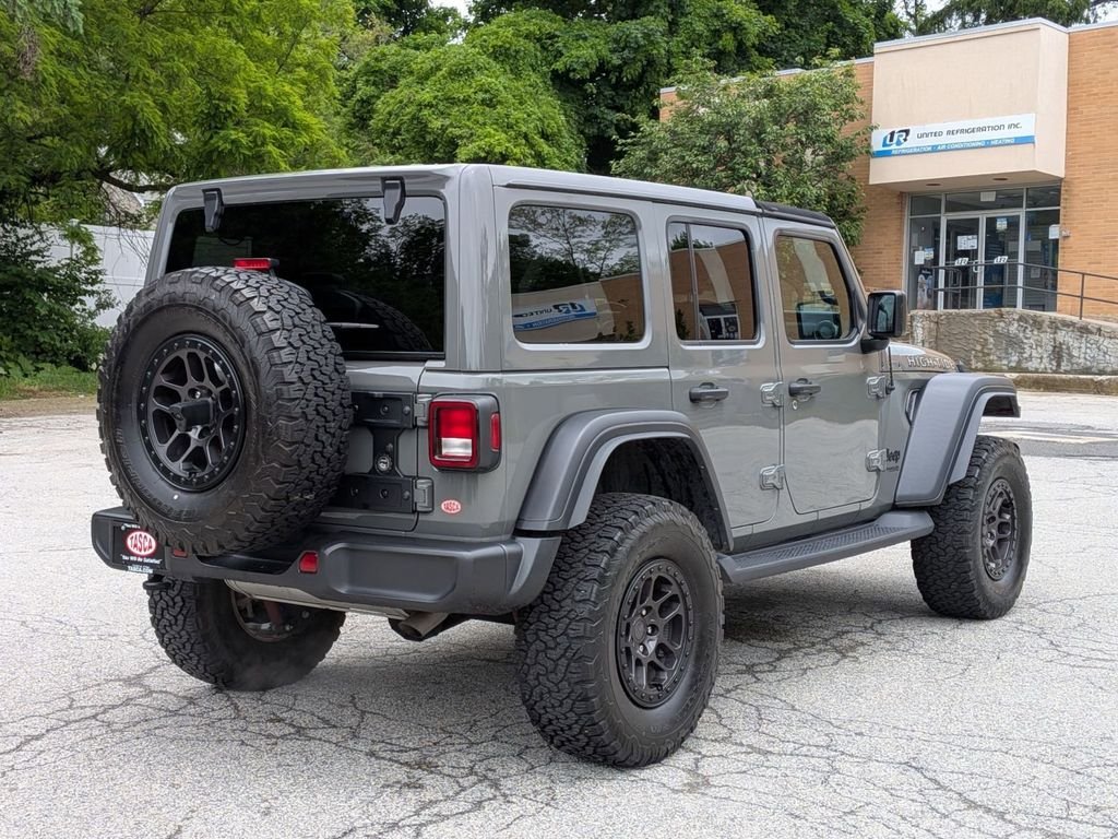 Used 2022 Gray Jeep Unlimited High Tide image 3
