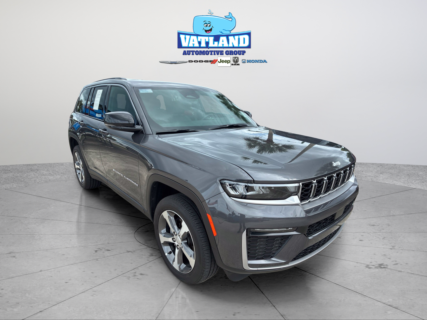 Used 2026 Gray Jeep Limited image 22