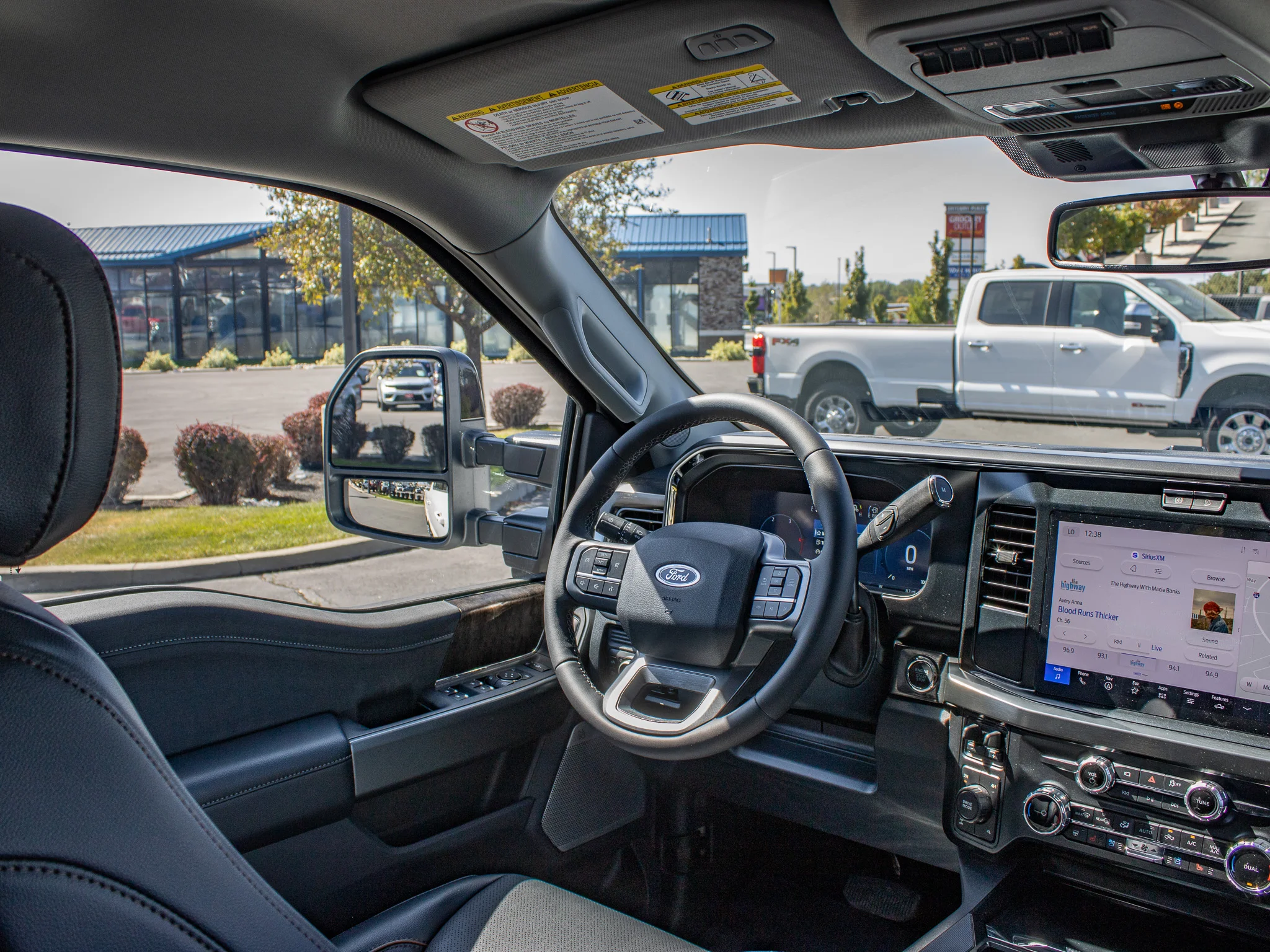 New 2026 Star White Metallic Tri-Coat Ford F-250® Lariat® image 23