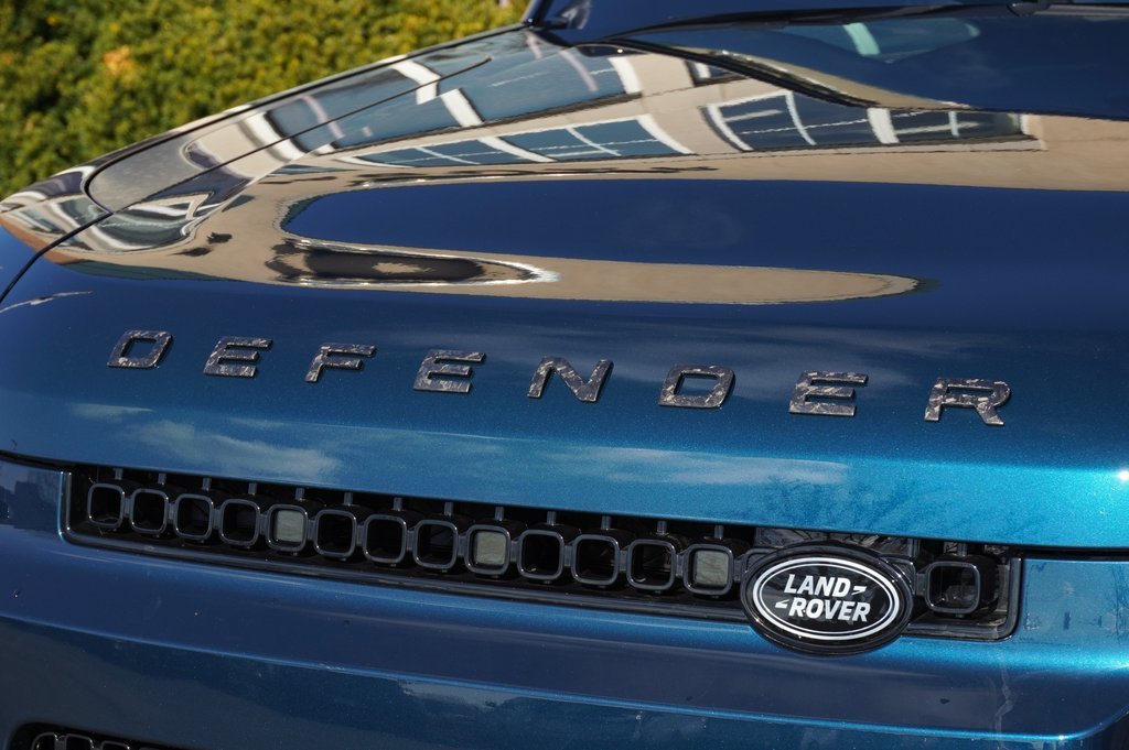 New 2026 Sargasso Blue Land Rover Octa image 5