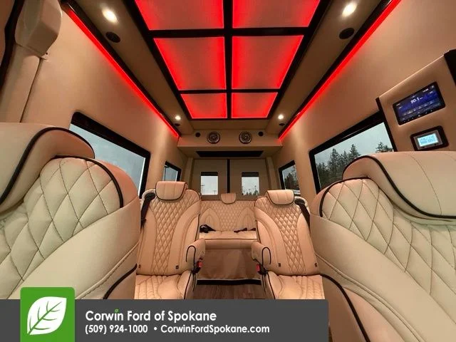 Used 2025 Obsidian Black Metallic Mercedes-Benz Cargo 170 WB image 37
