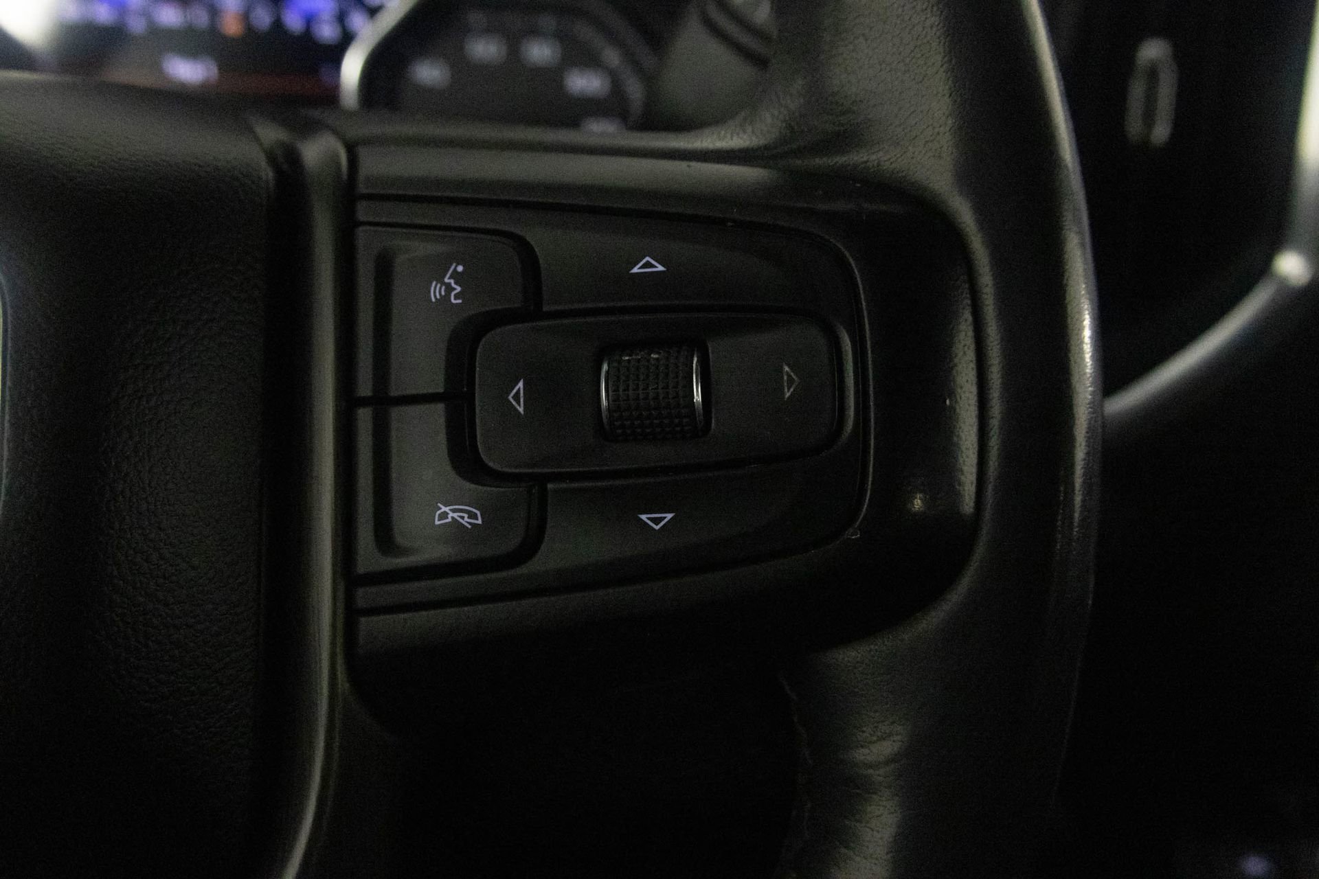 2021 GMC SIERRA - Image 9