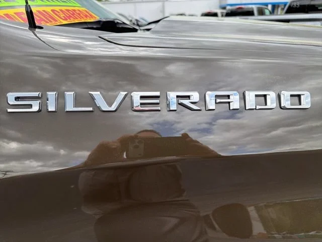 Used 2023 Harvest Bronze Metallic Chevrolet LT (2FL) image 17