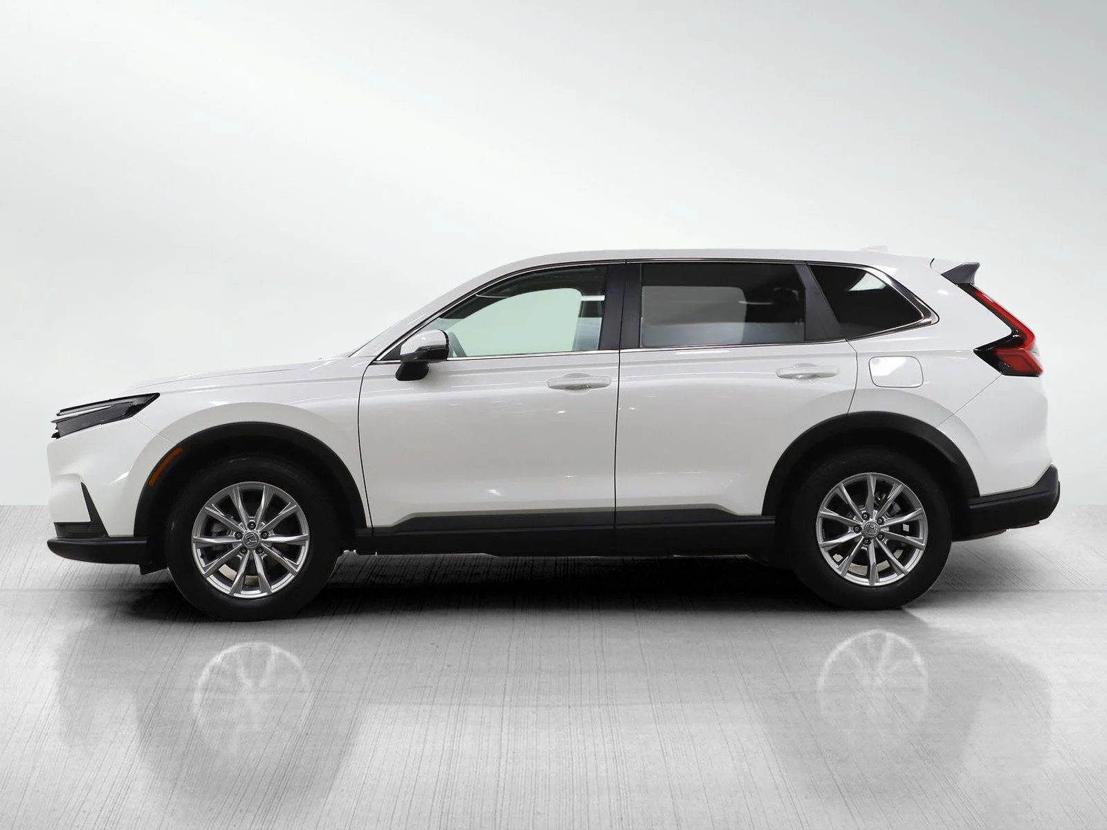 Used 2025 Honda CR-V EX-L with VIN 2HKRS4H76SH463955 for sale in Burnsville, Minnesota