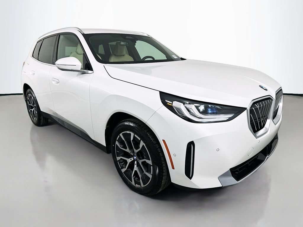 New 2026 Mineral White Metallic BMW 30 xDrive image 3