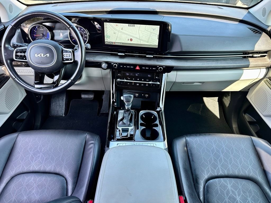 Used 2024 Black Kia EX image 16