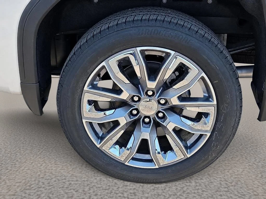 2026 GMC Sierra 1500 Denali - Photo 8