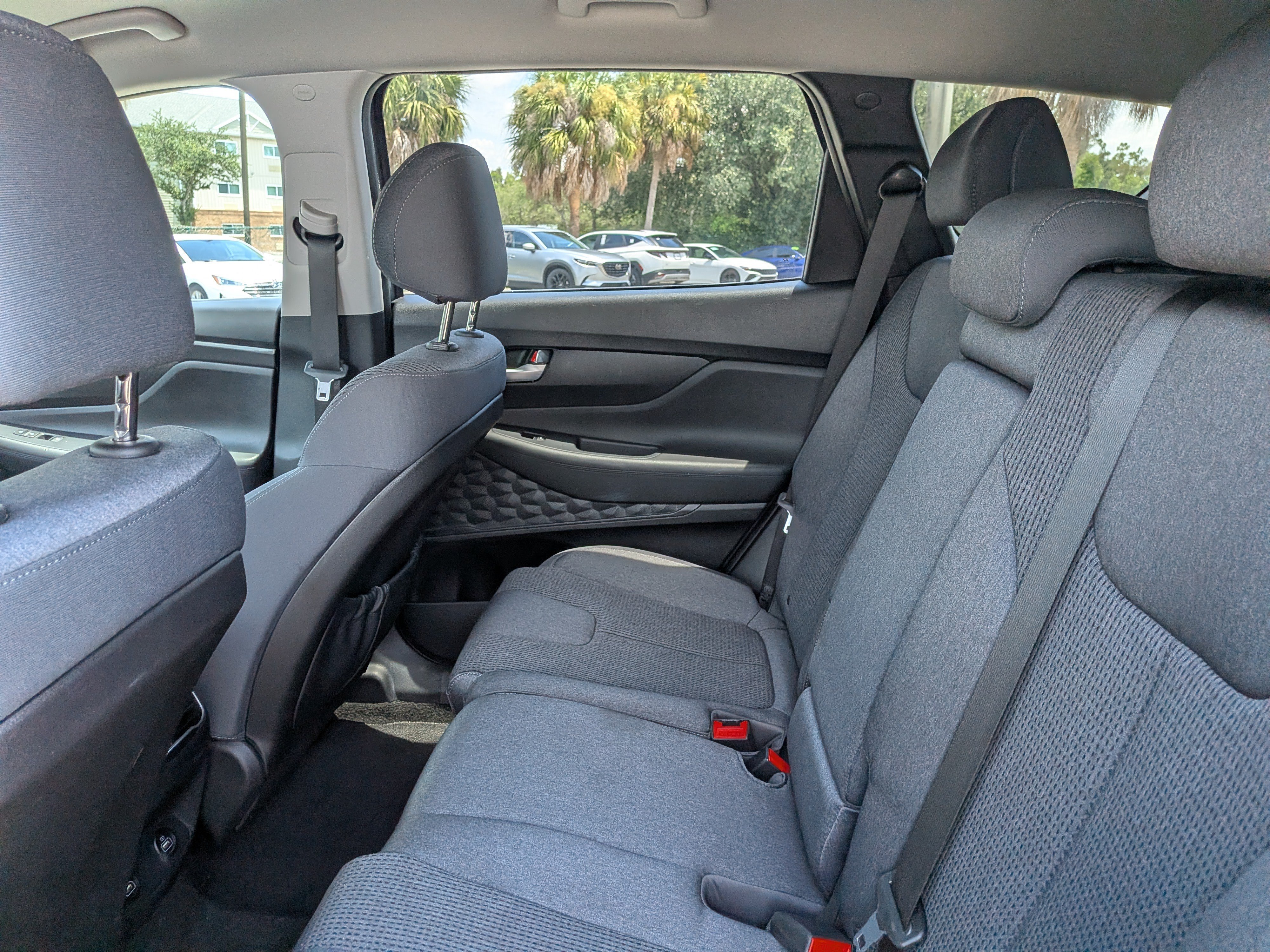 Certified Used 2022 Hampton Gray Hyundai SEL image 14
