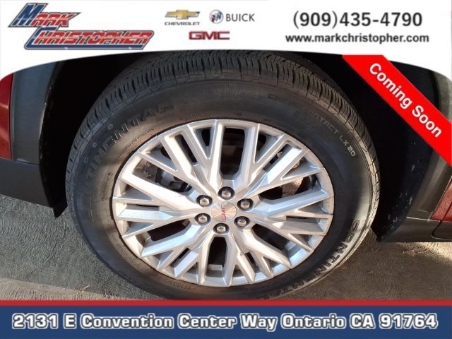 Used 2024 Volcanic Red Tintcoat GMC Elevation image 4
