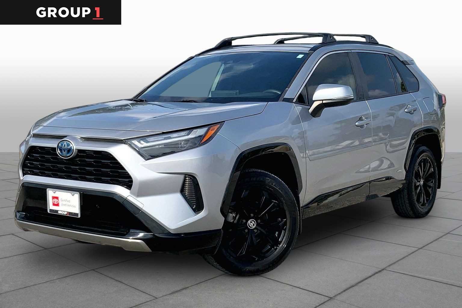 2023 Toyota RAV4 Hybrid SE