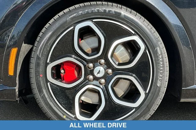 Used 2022 Black Ford GT image 29