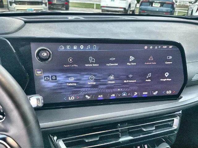 2026 Chevrolet Traverse LT - Photo 13