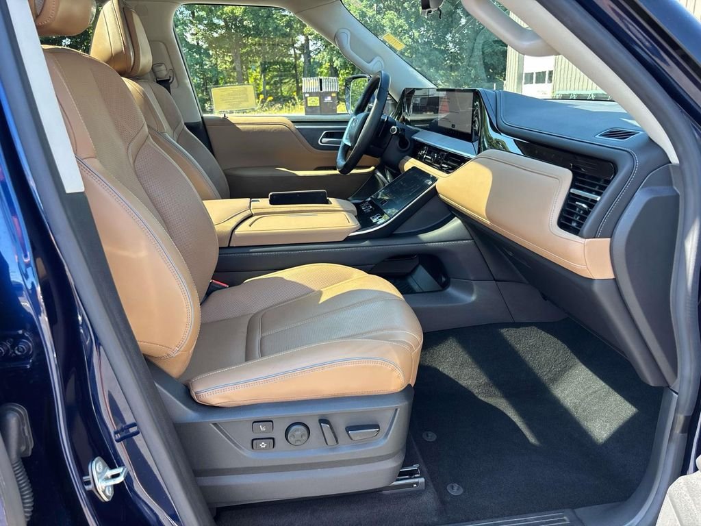 Certified Used 2025 Blue INFINITI SENSORY image 20