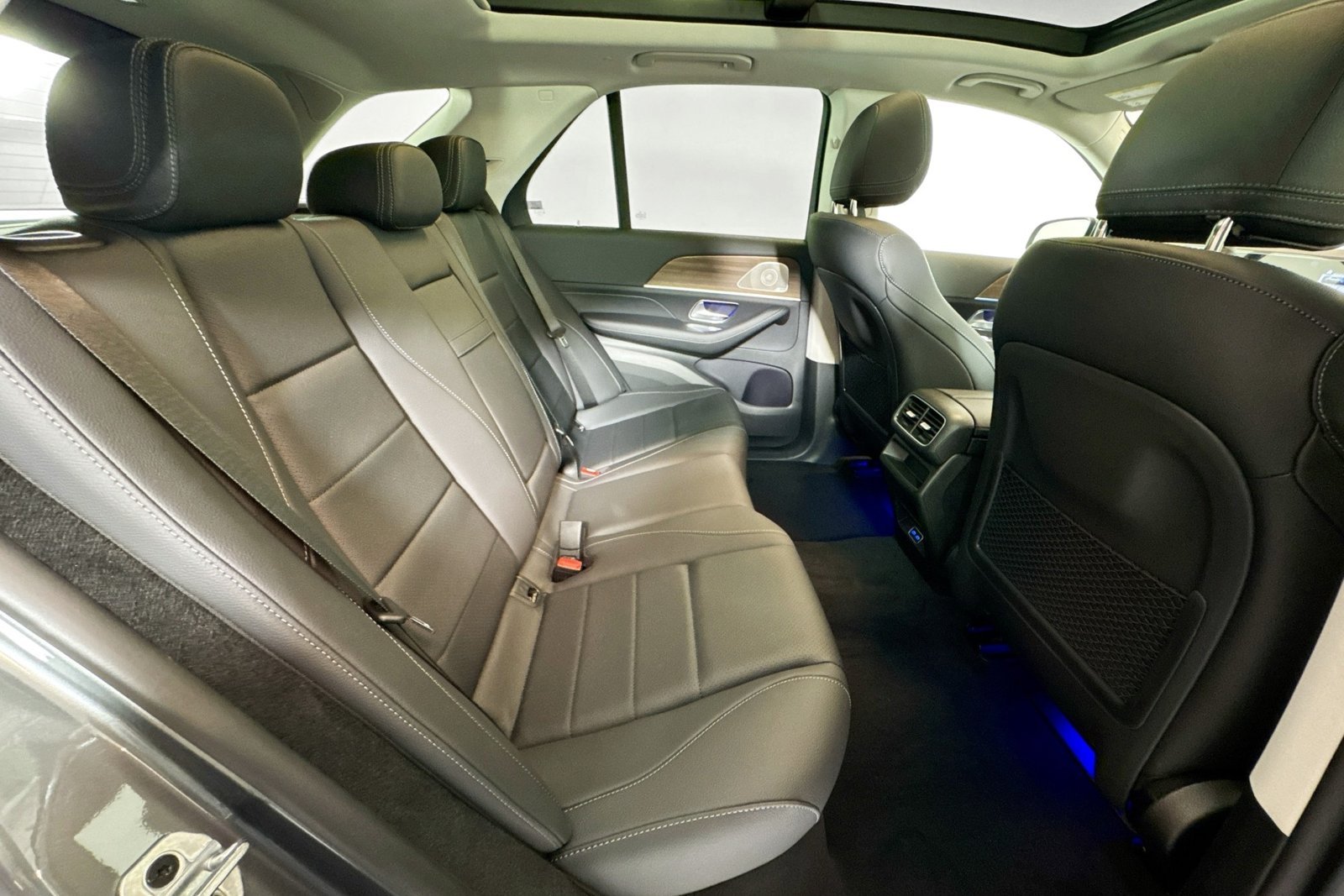 New 2026 Selenite Grey Metallic Mercedes-Benz GLE 350 image 25