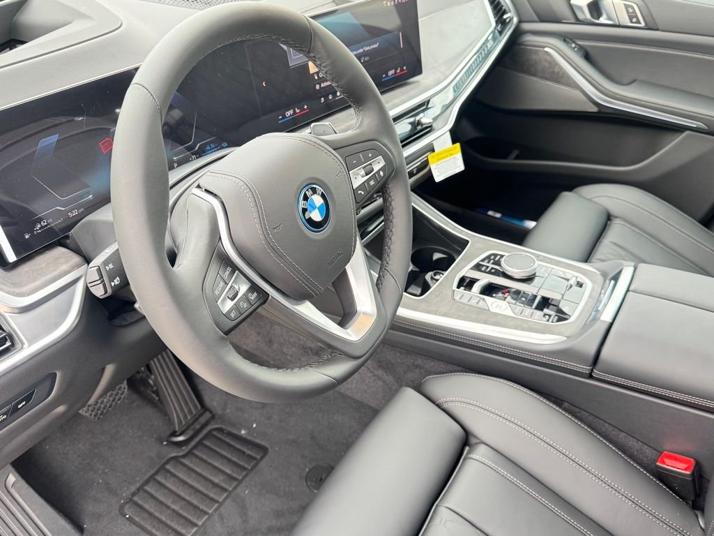 2026 BMW X5 50e - Photo 14
