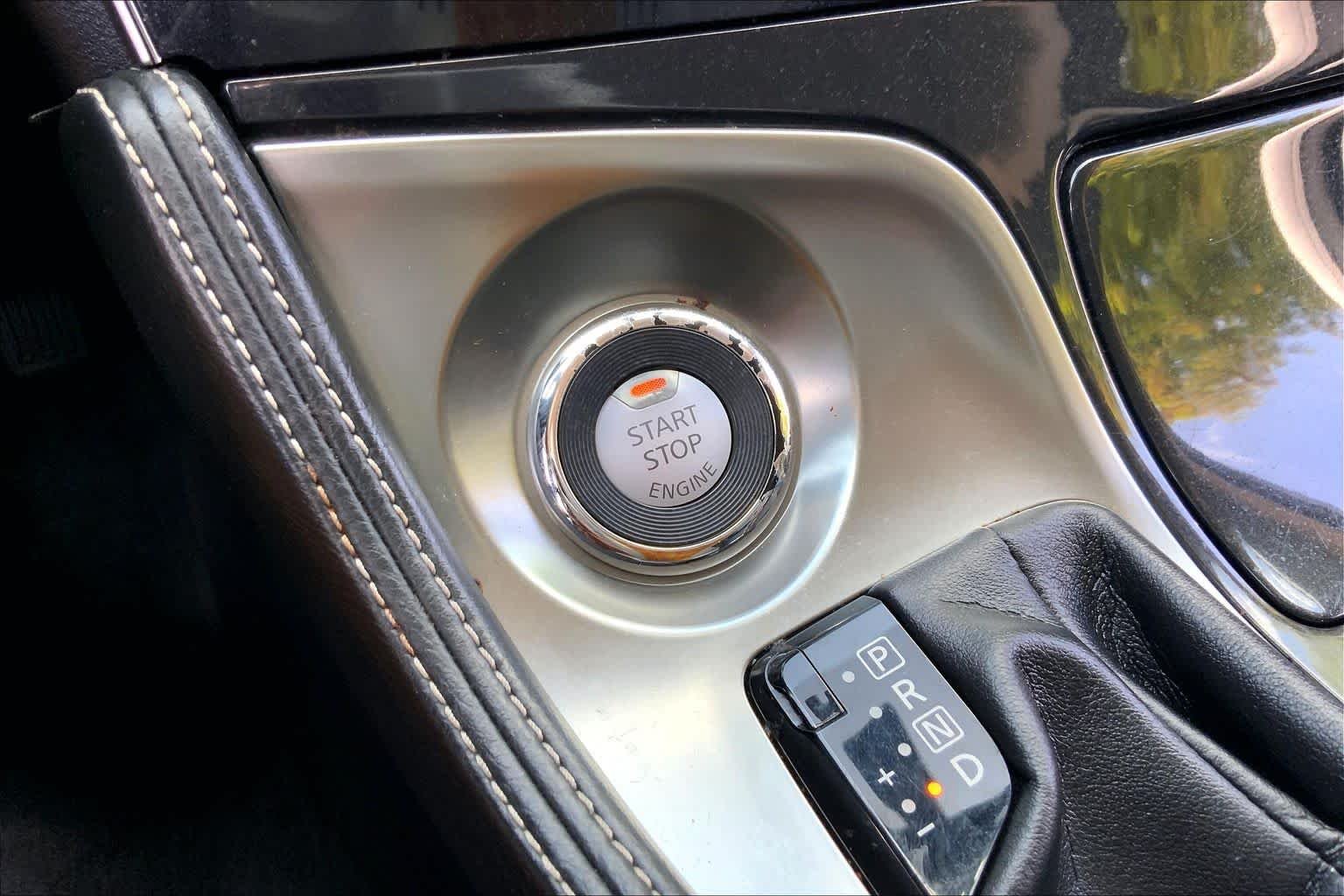 Used 2018 Deep Blue Pearl Nissan SV image 32