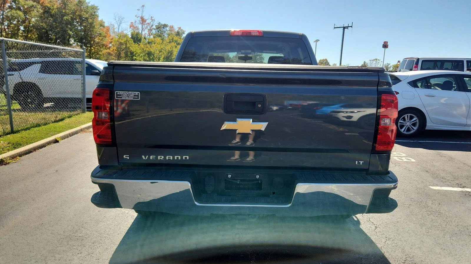 Used 2017 GRAPHITE METALLIC Chevrolet LT image 3