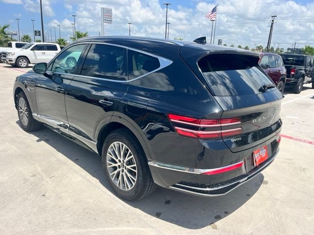 Used 2025 Black Genesis 2.5T image 4