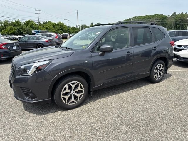 Used 2023 Gray Metallic Subaru Premium image 9
