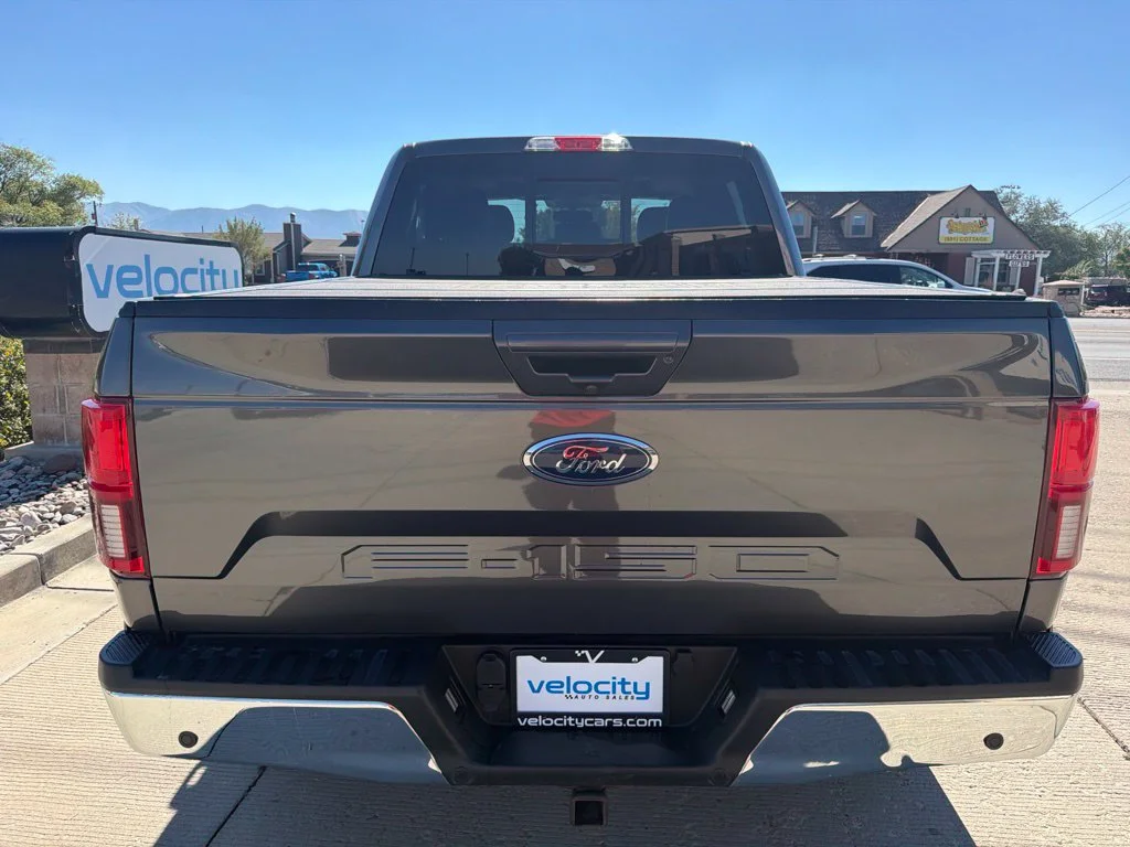 Used 2019 Gray Ford Lariat image 4