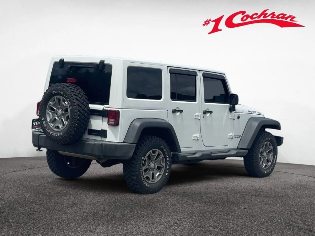 Certified Used 2018 Bright White Jeep Rubicon image 24