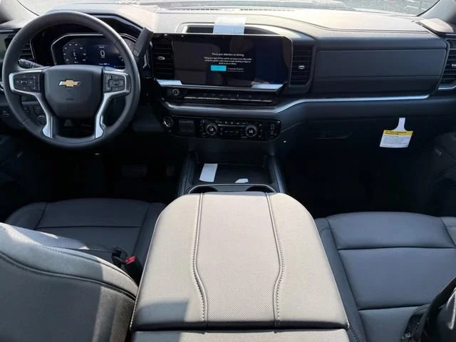 2026 Chevrolet Silverado 2500 HD LTZ - Photo 10
