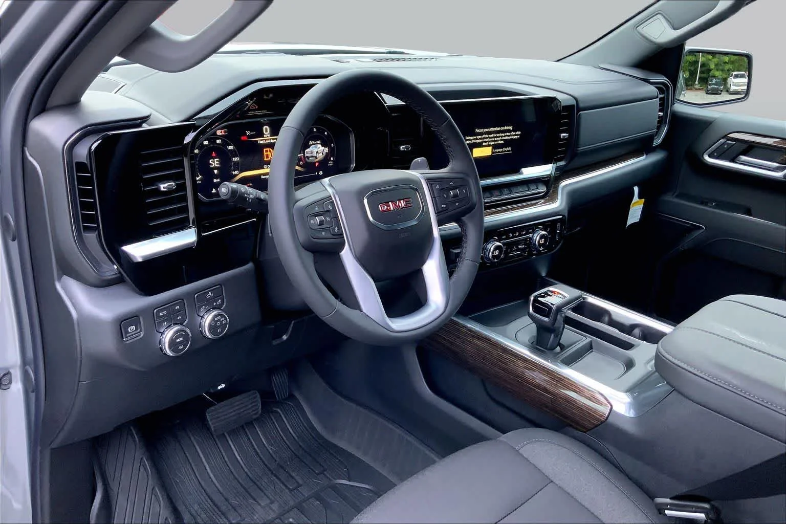 New 2026 Sterling Metallic GMC Elevation image 7