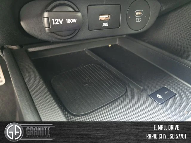 2025 Hyundai Elantra SEL - Photo 34