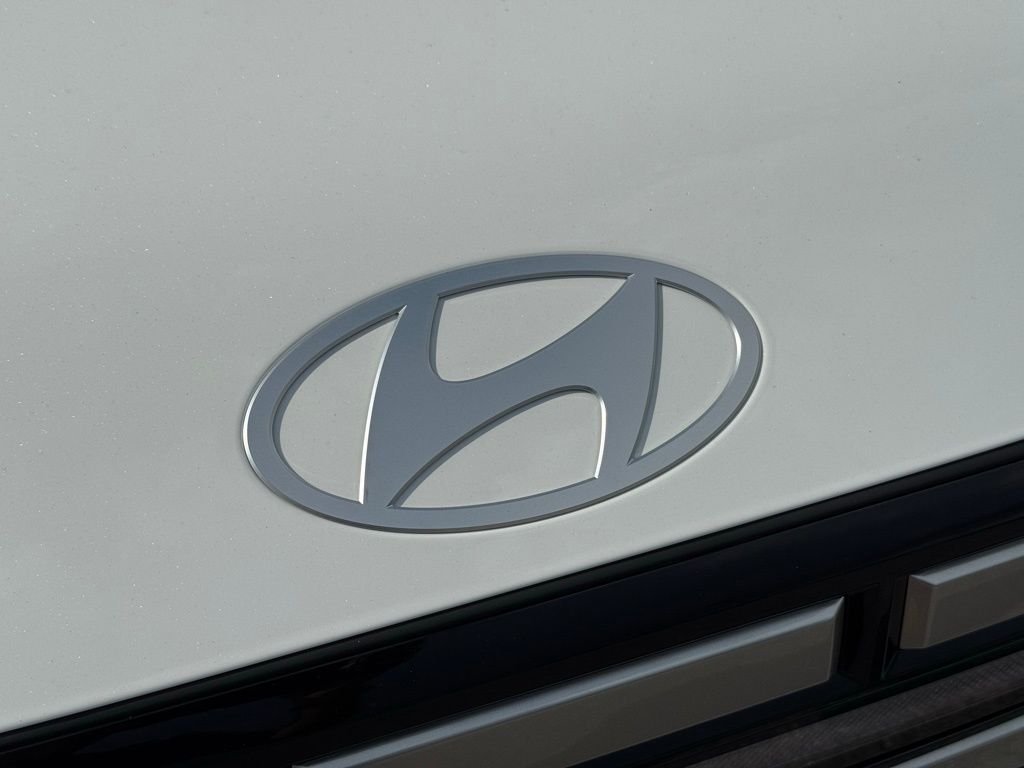 Certified Used 2026 White Hyundai SE image 6