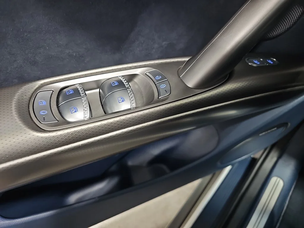 Used 2024 White Genesis Performance image 30