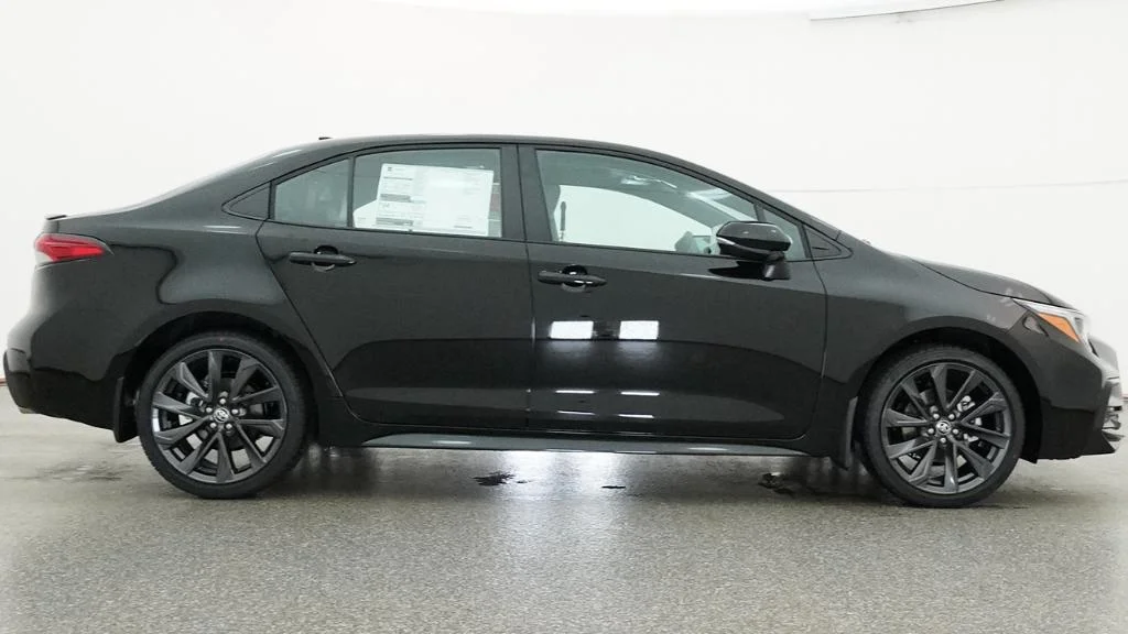 New 2026 Midnight Black Metallic Toyota XSE image 39