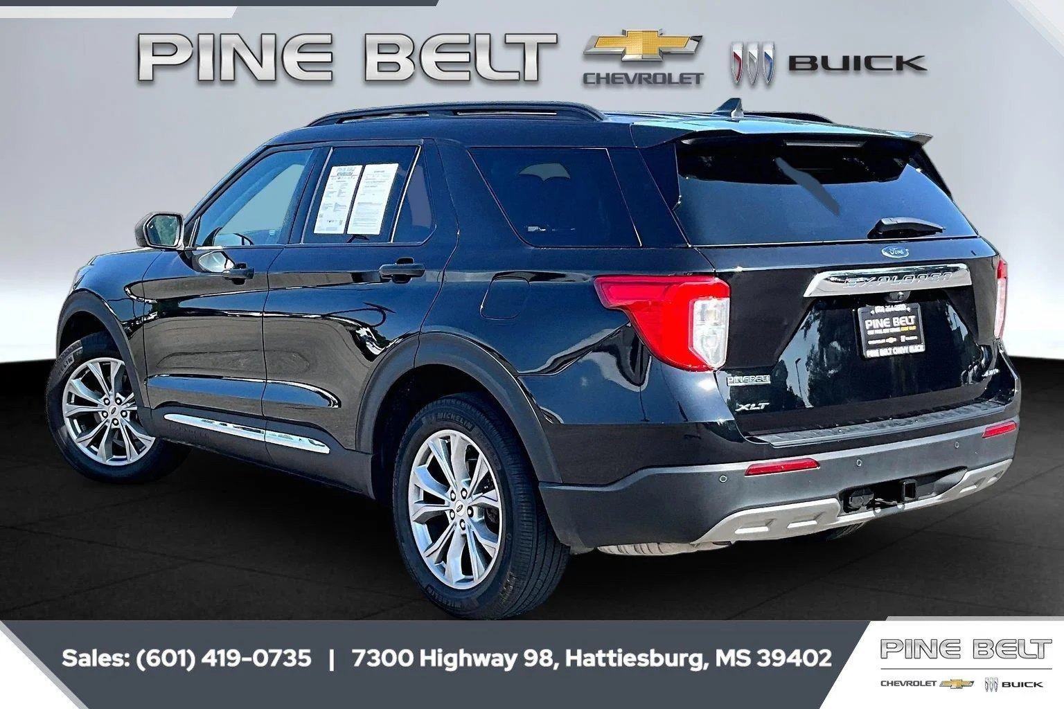 Used 2023 Agate Black Ford XLT image 2