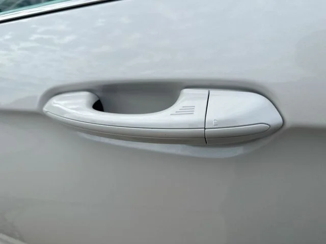 Used 2019 White Ford SEL image 52