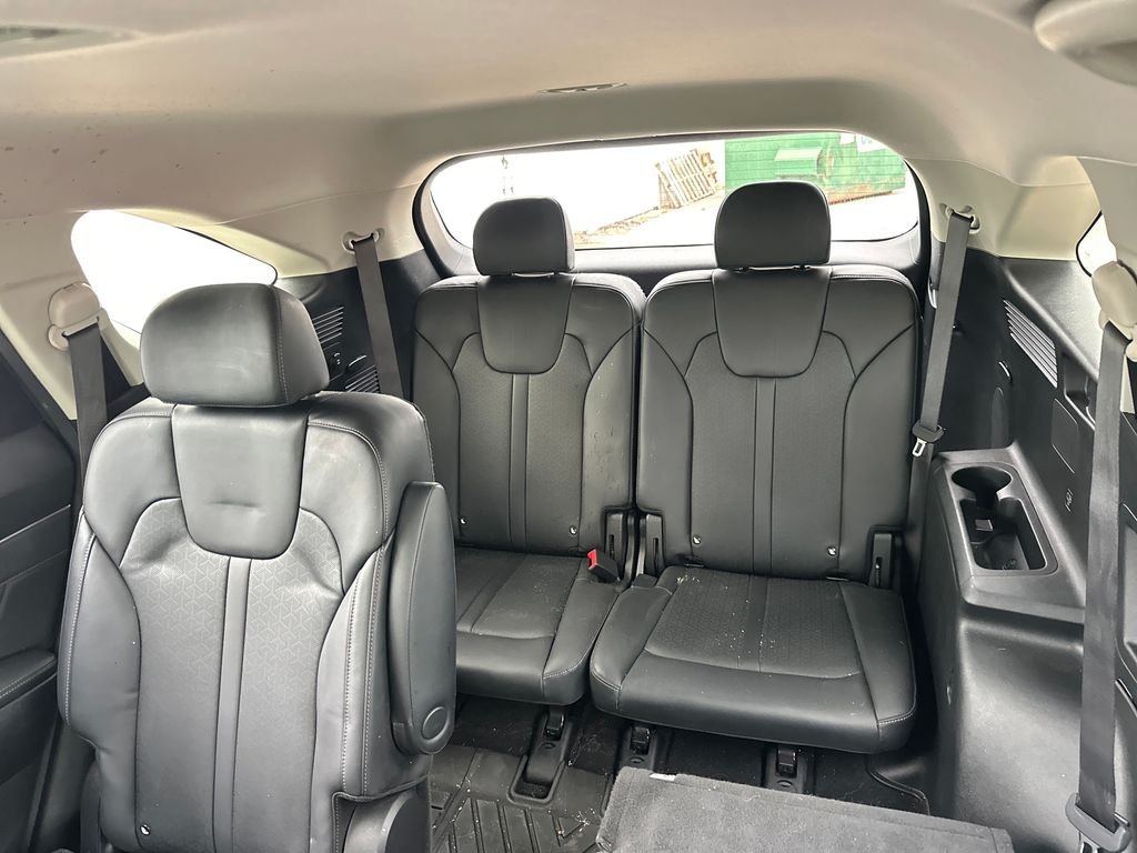 Used 2022 Gray Kia SX image 13