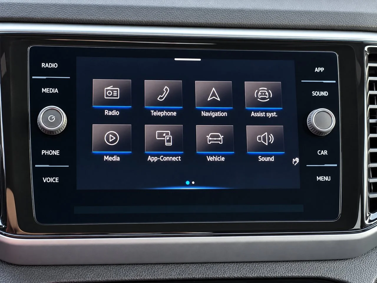 2022 Volkswagen Atlas Cross Sport SE w/Tech - Photo 15