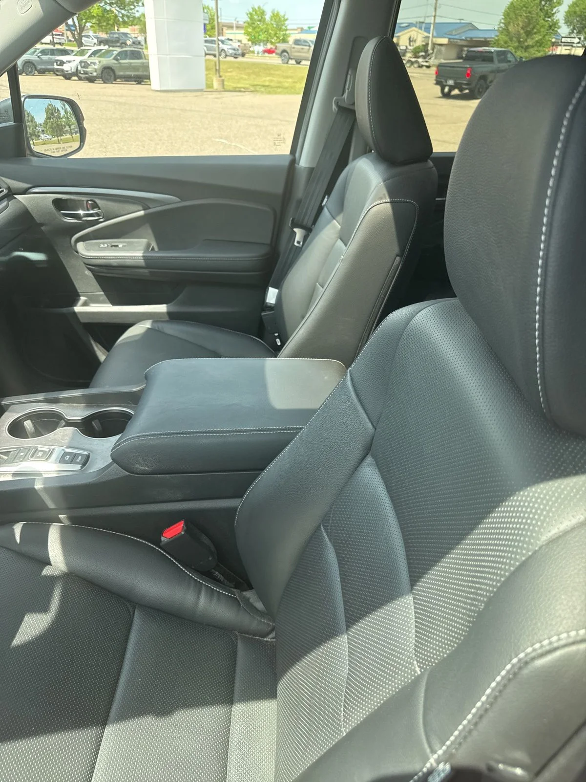 Certified Used 2024 Sonic Gray Pearl Honda RTL image 8