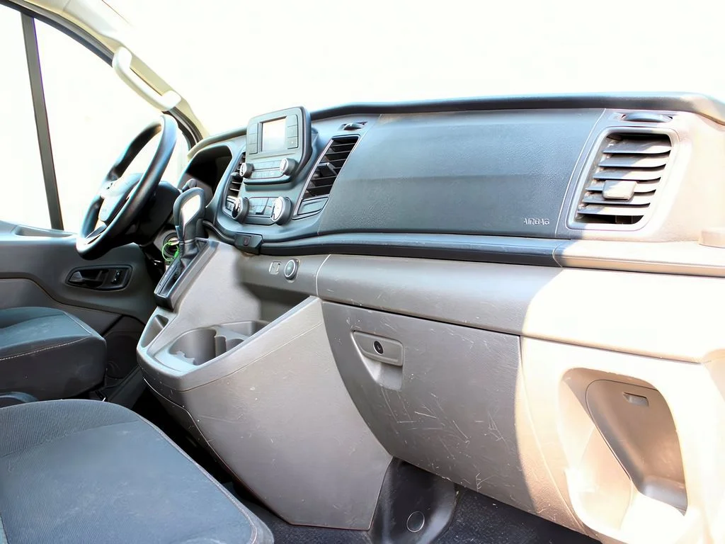 2021 Ford Transit Passenger Van XLT - Photo 23