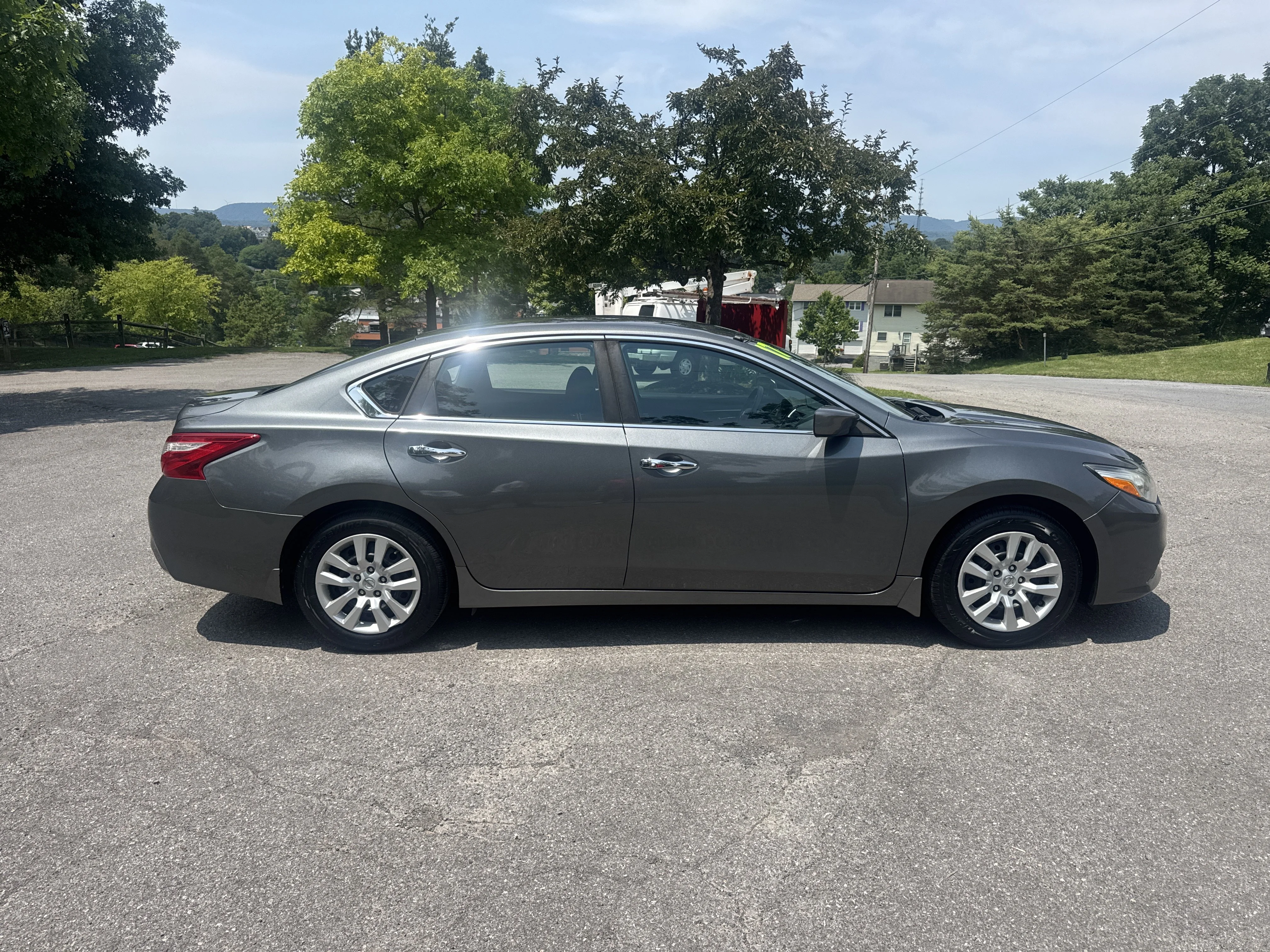 Used 2017 Nissan Altima S with VIN 1N4AL3AP9HC168101 for sale in Muncy, PA