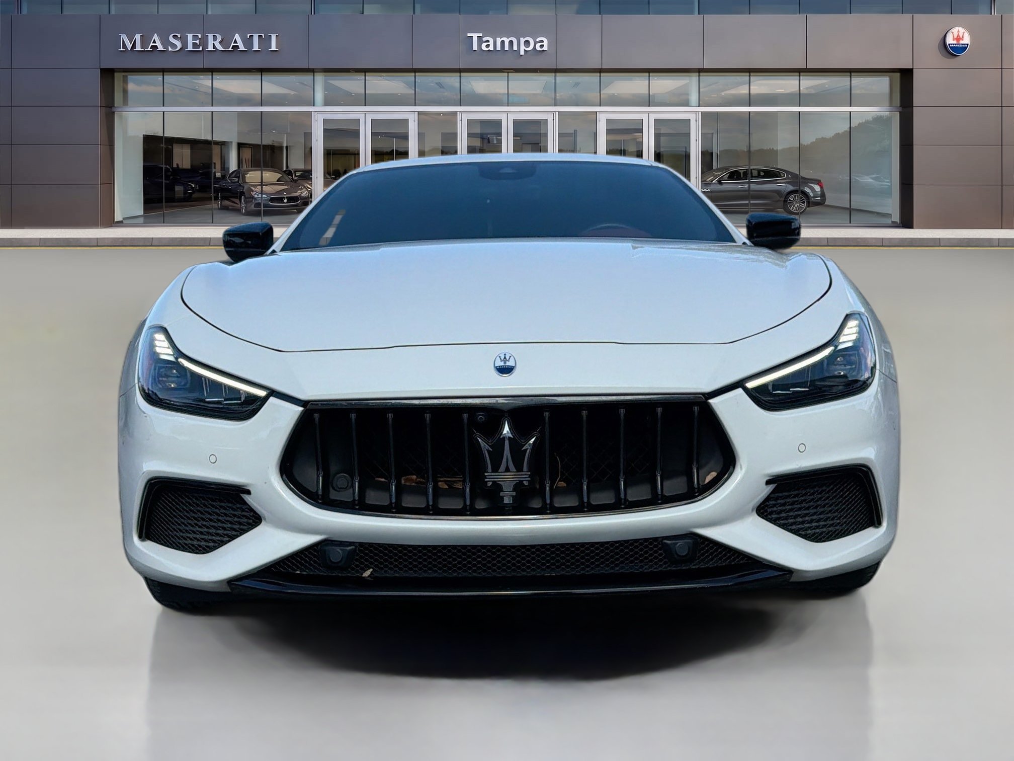 Used 2023  Maserati Modena image 8