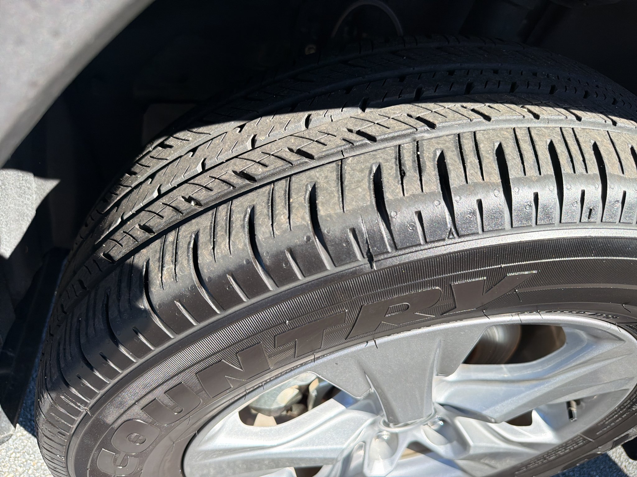 Used 2025 Silver Sky Metallic Toyota XLE image 12