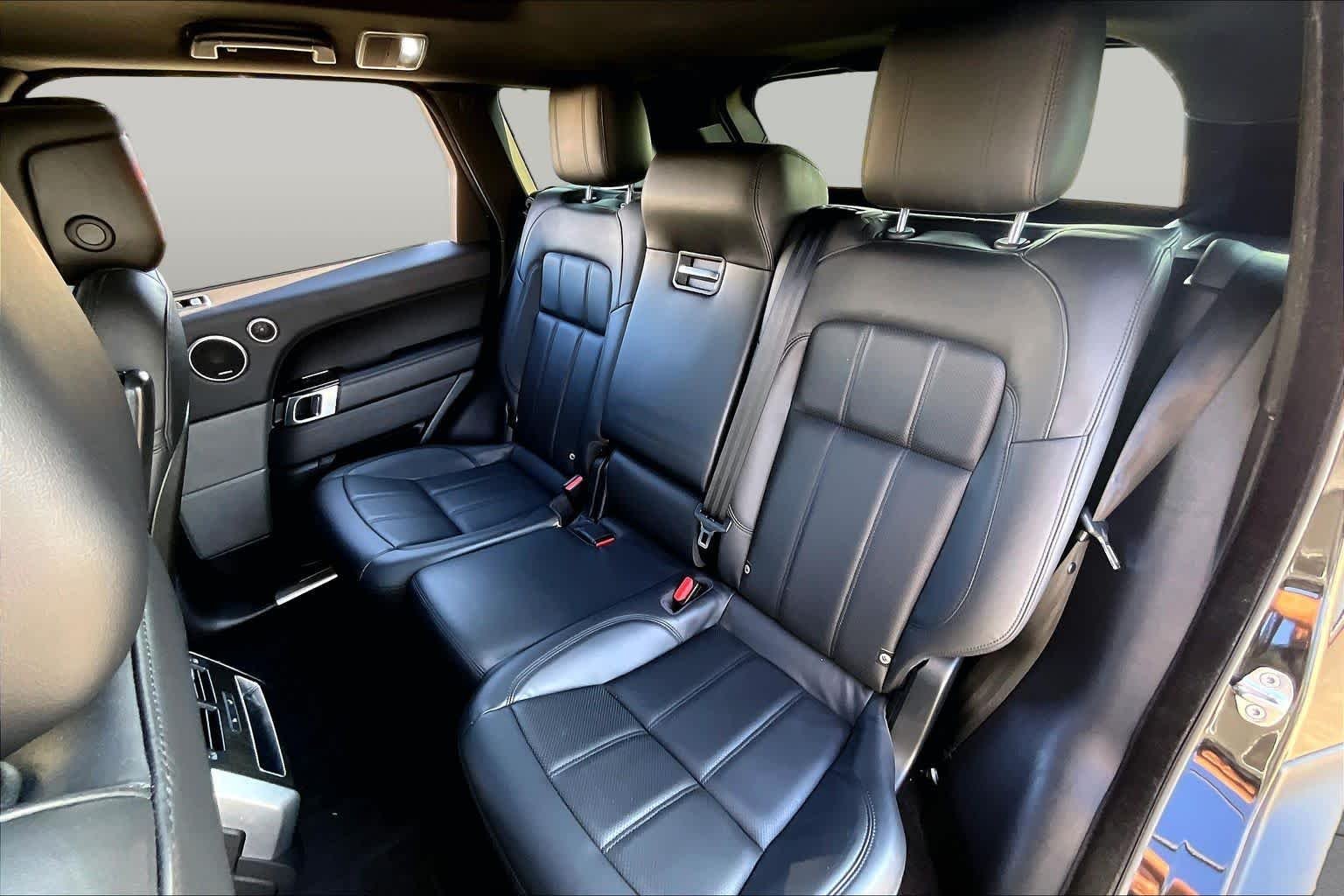 Used 2020 Santorini Black Metallic Land Rover HSE Dynamic image 19