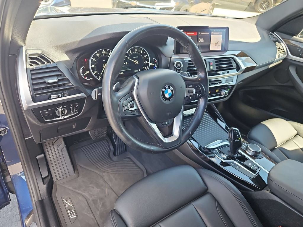 Used 2019 Phytonic Blue Metallic BMW xDrive30i image 13