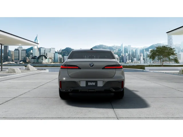 New 2026 Oxide Grey Metallic BMW 740i image 5