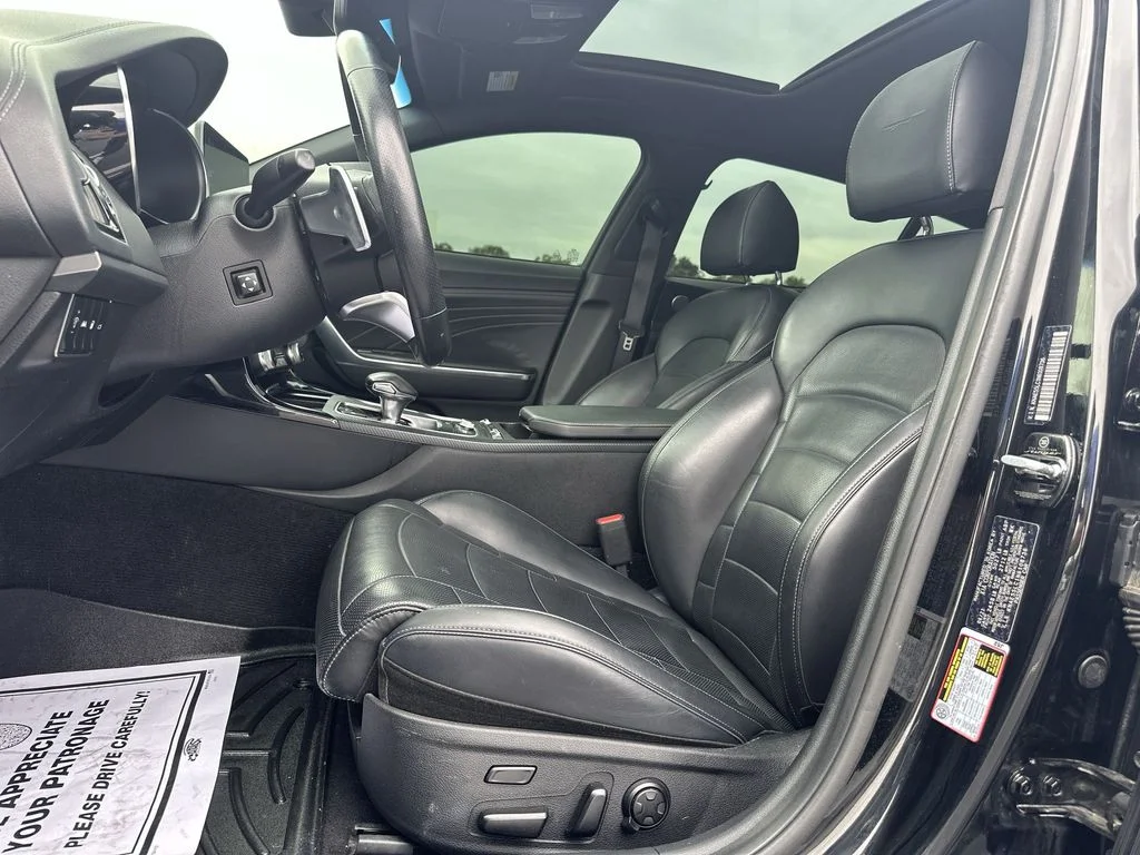 Used 2022 Black Kia GT2 image 17