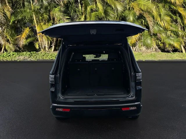 New 2026 High Gloss Black Jeep Limited Altitude image 6