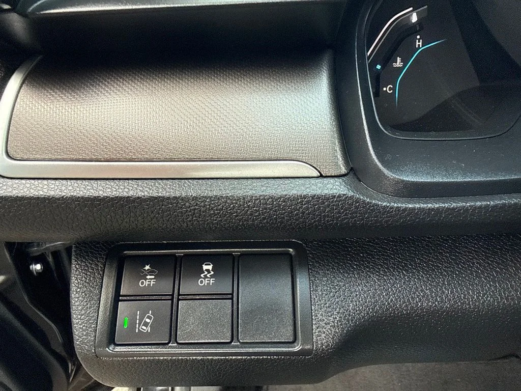 Used 2019 Crystal Black Pearl Honda LX image 16