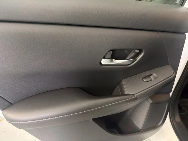 Used 2021 Fresh Powder Nissan SV image 13